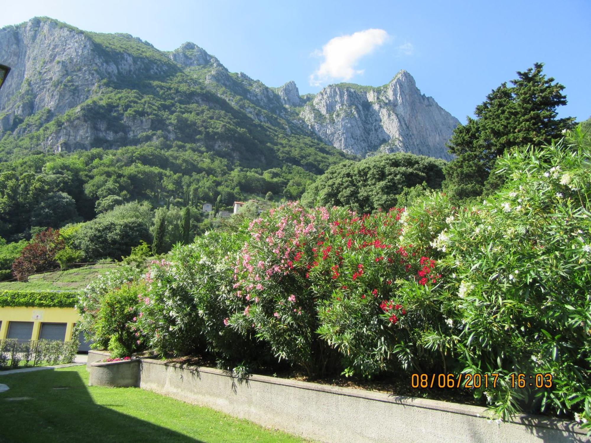 Montebello Lake Lecco Eksteriør billede